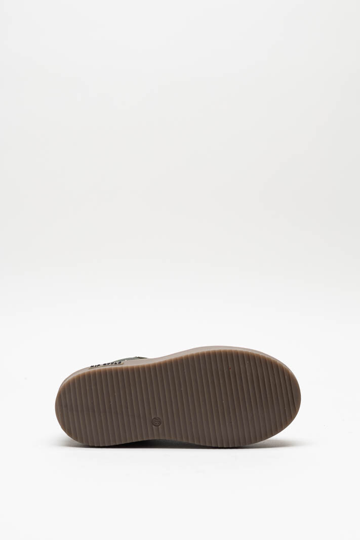 zoom in on Kaki Sneaker image Kaki Sneaker image