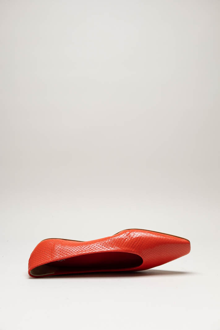 Rood Ballerina image