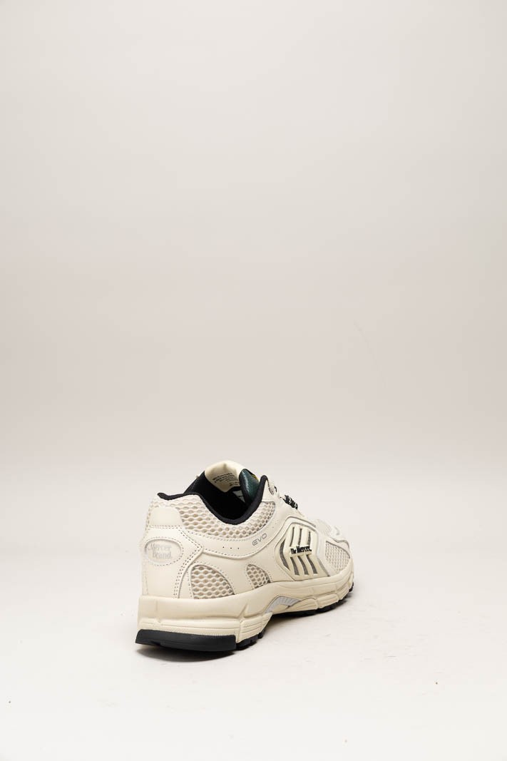 Beige Sneaker image