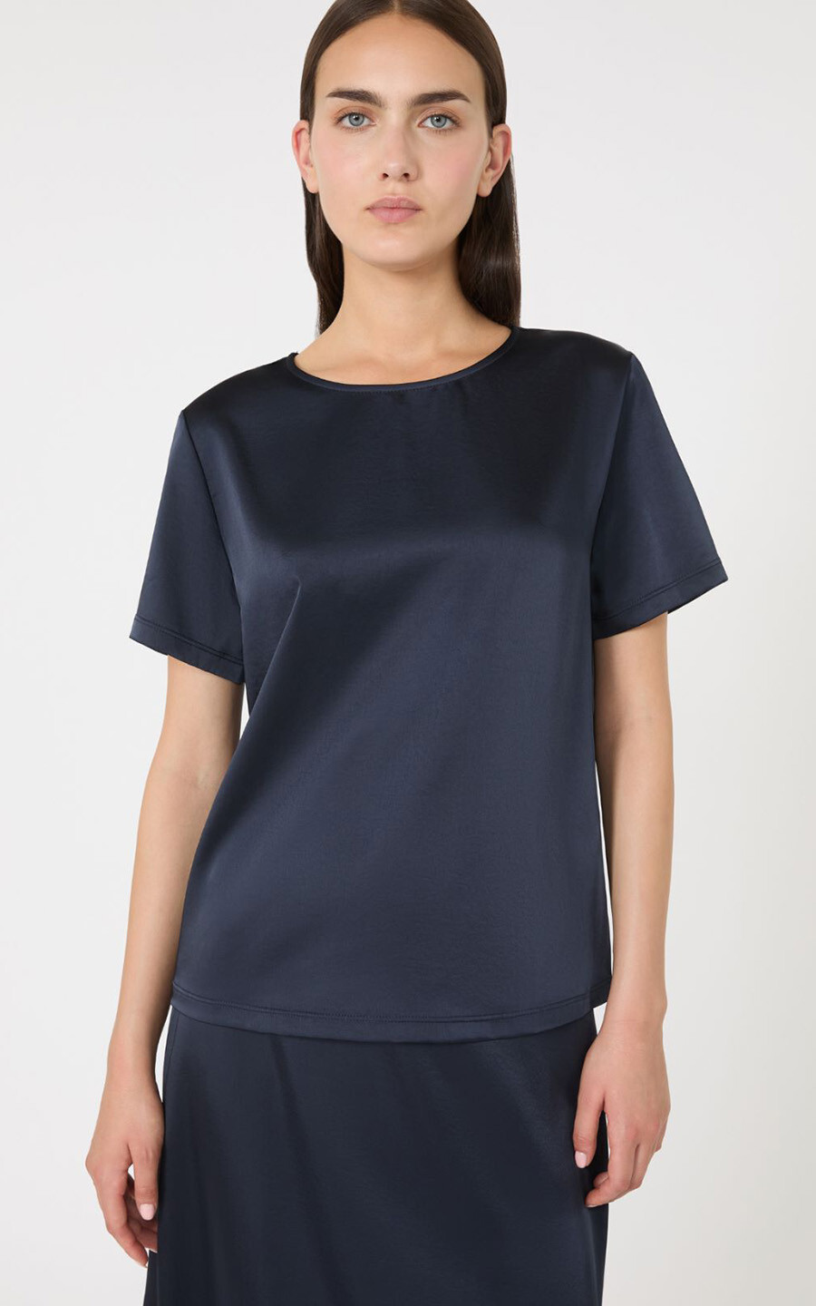 zoom in on Blauw T-shirt/top image Blauw T-shirt/top image