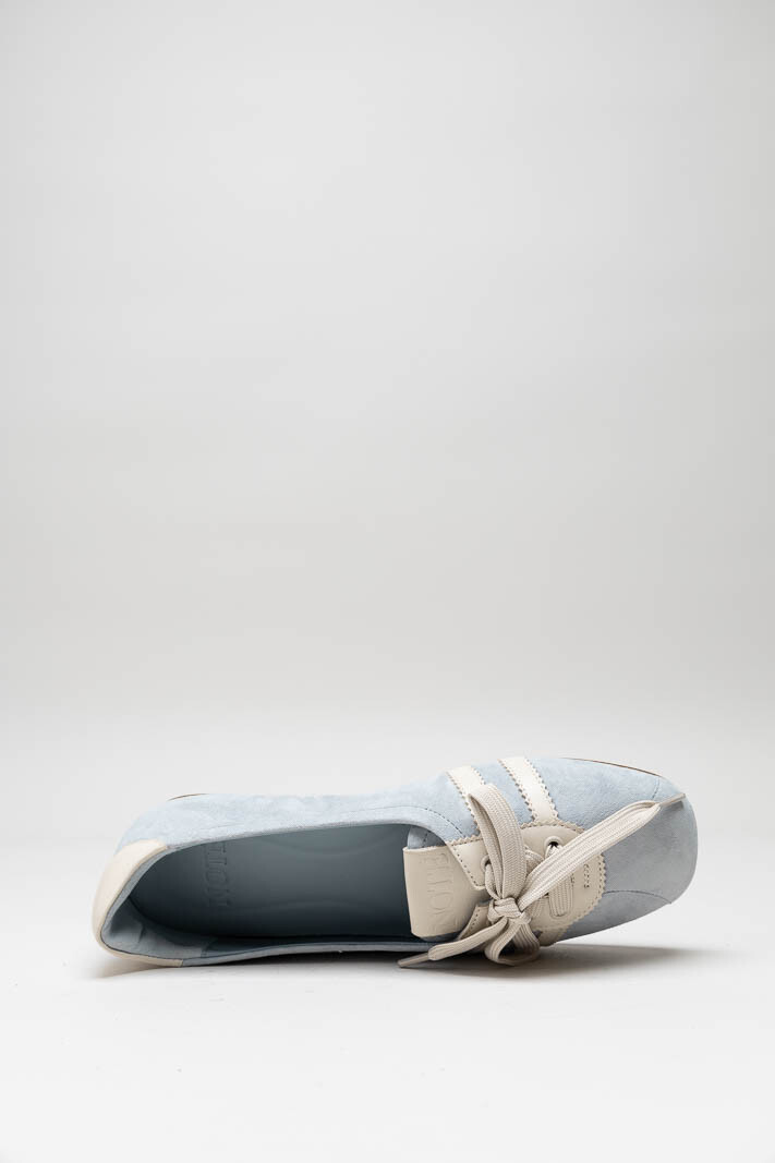 Lichtblauw Ballerina image