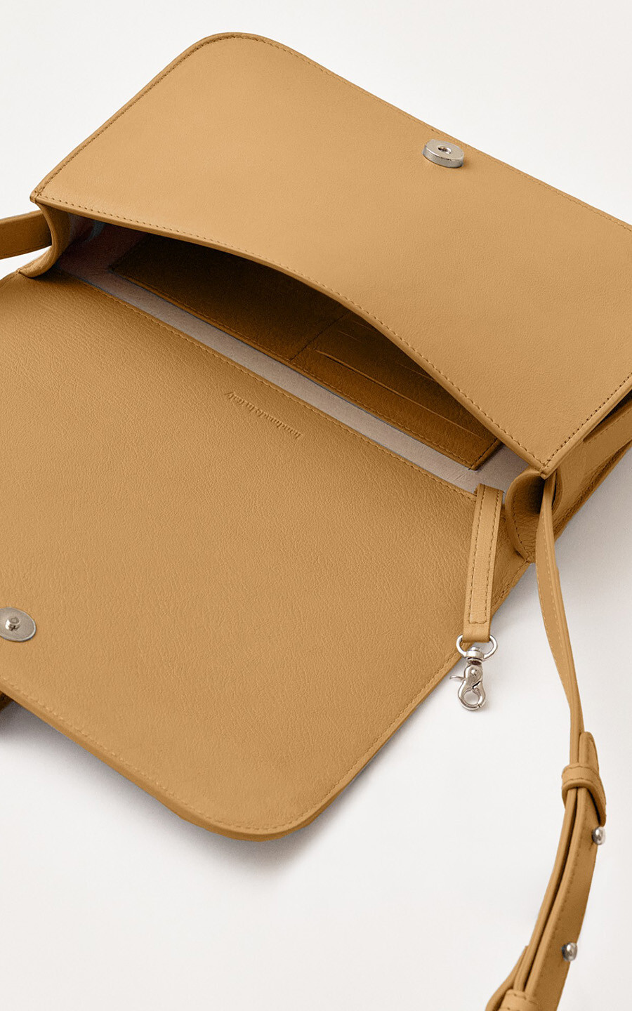Geel Cross body image