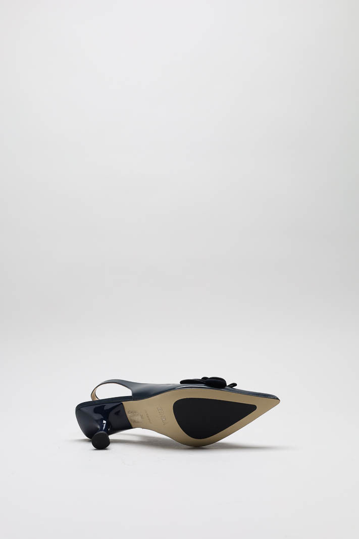zoom in on Donkerblauw Pump image Donkerblauw Pump image