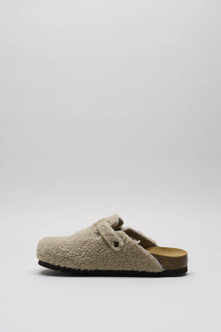 Taupe Muiltje image