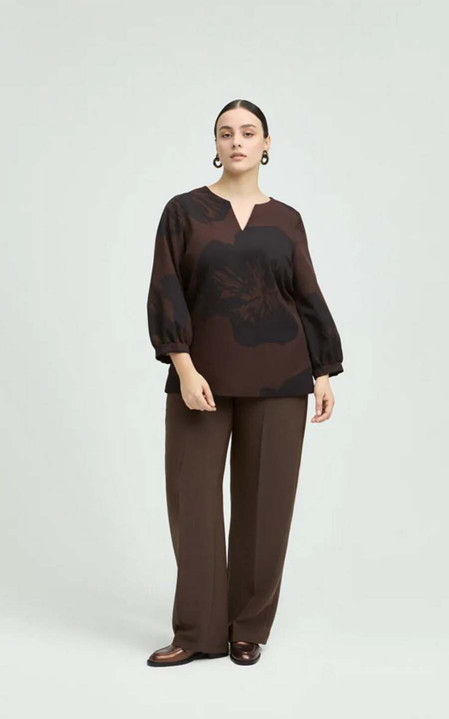 Bruin Blouse