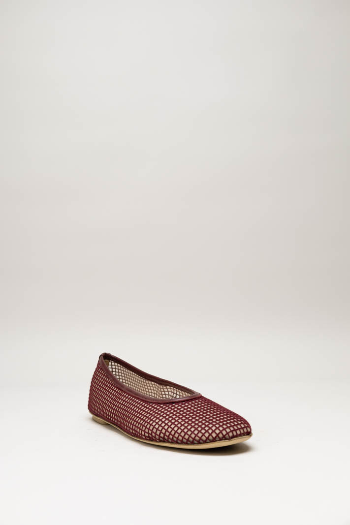 Bordeaux Ballerina