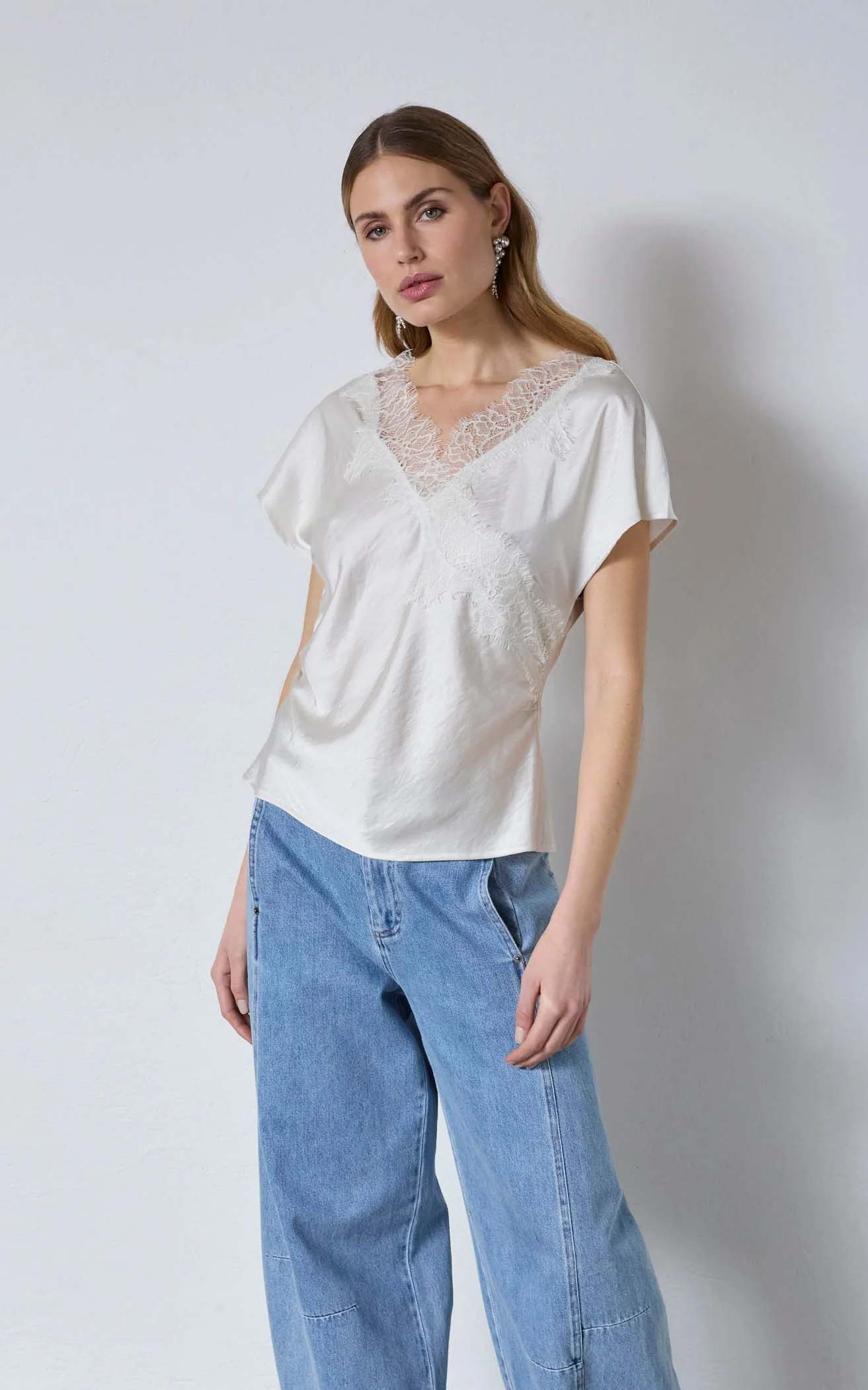 Ecru T-shirt/top image
