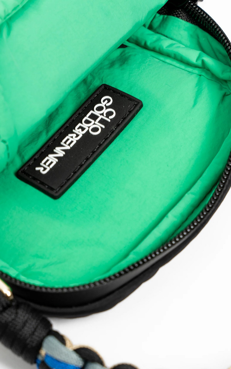 zoom in on Zwart Cross body image Zwart Cross body image