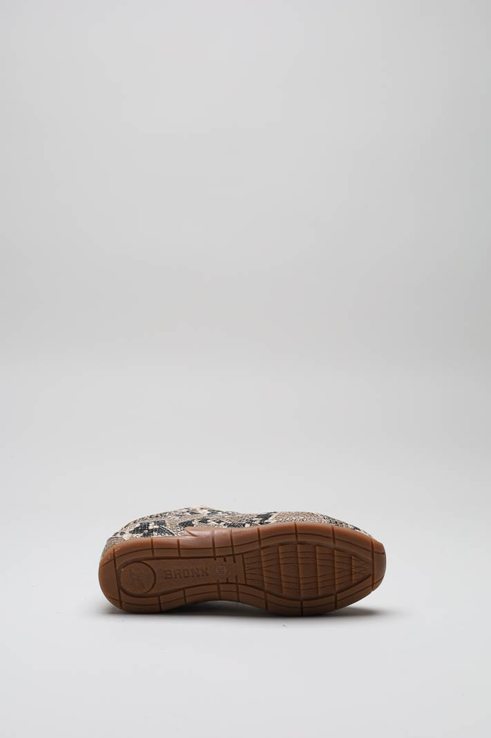 zoom in on Beige Sneaker image Beige Sneaker image