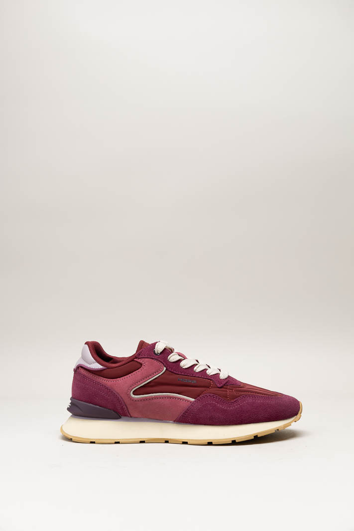 Fuchsia Sneaker