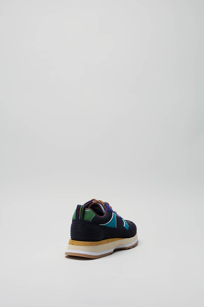 zoom in on Blauw Sneaker image Blauw Sneaker image