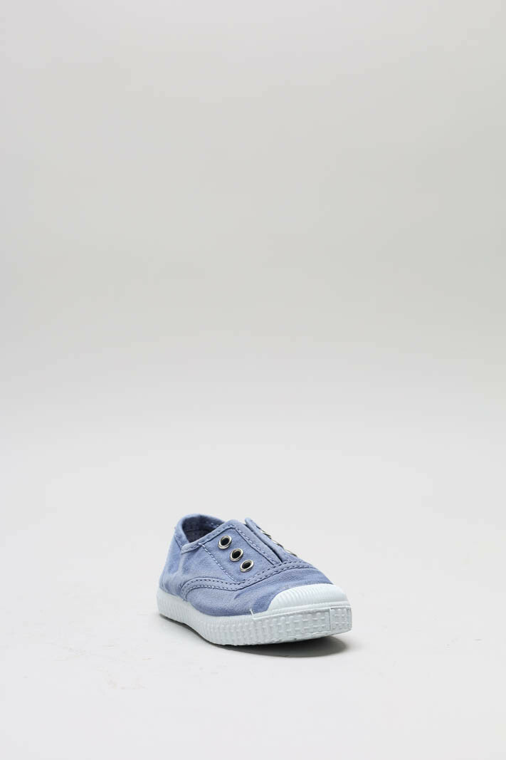 zoom in on Blauw Speelschoen image Blauw Speelschoen image