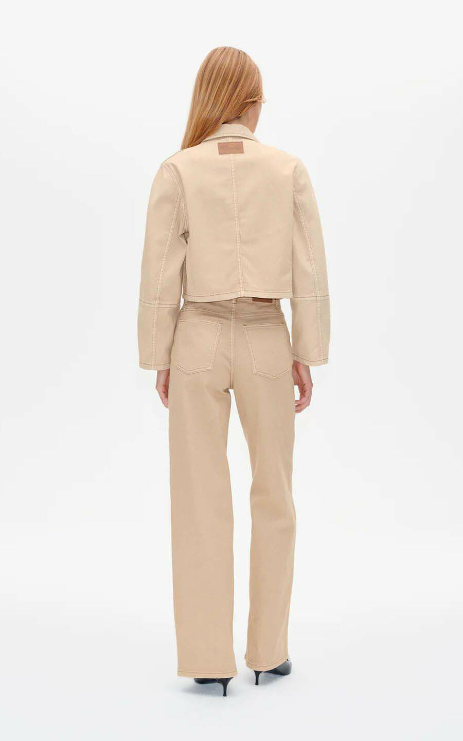 zoom in on Beige Blazer image Beige Blazer image