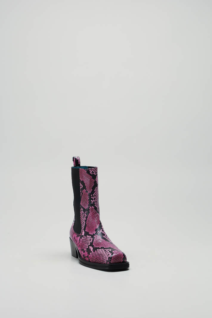 zoom in on Fuchsia Enkellaars plat image Fuchsia Enkellaars plat image