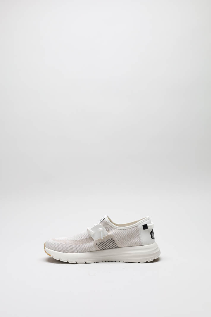 zoom in on Lichtbeige Sneaker image Lichtbeige Sneaker image