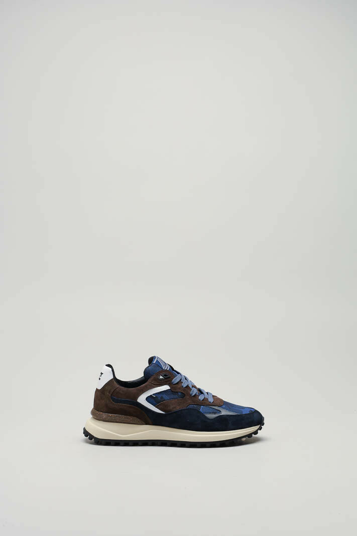 zoom in on Blauw Sneaker image Blauw Sneaker image