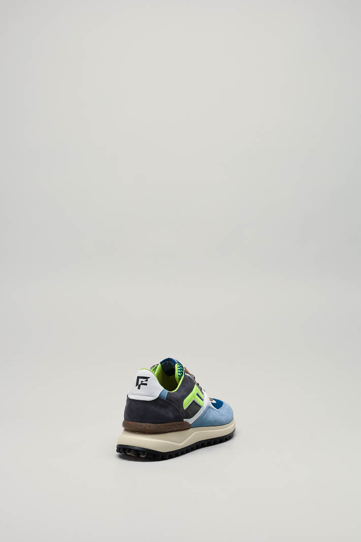 zoom in on Lichtblauw Sneaker image Lichtblauw Sneaker image