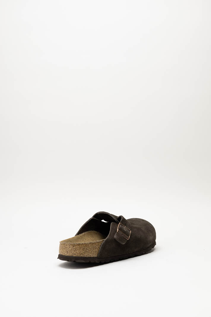 Donkerbruin Muiltje image