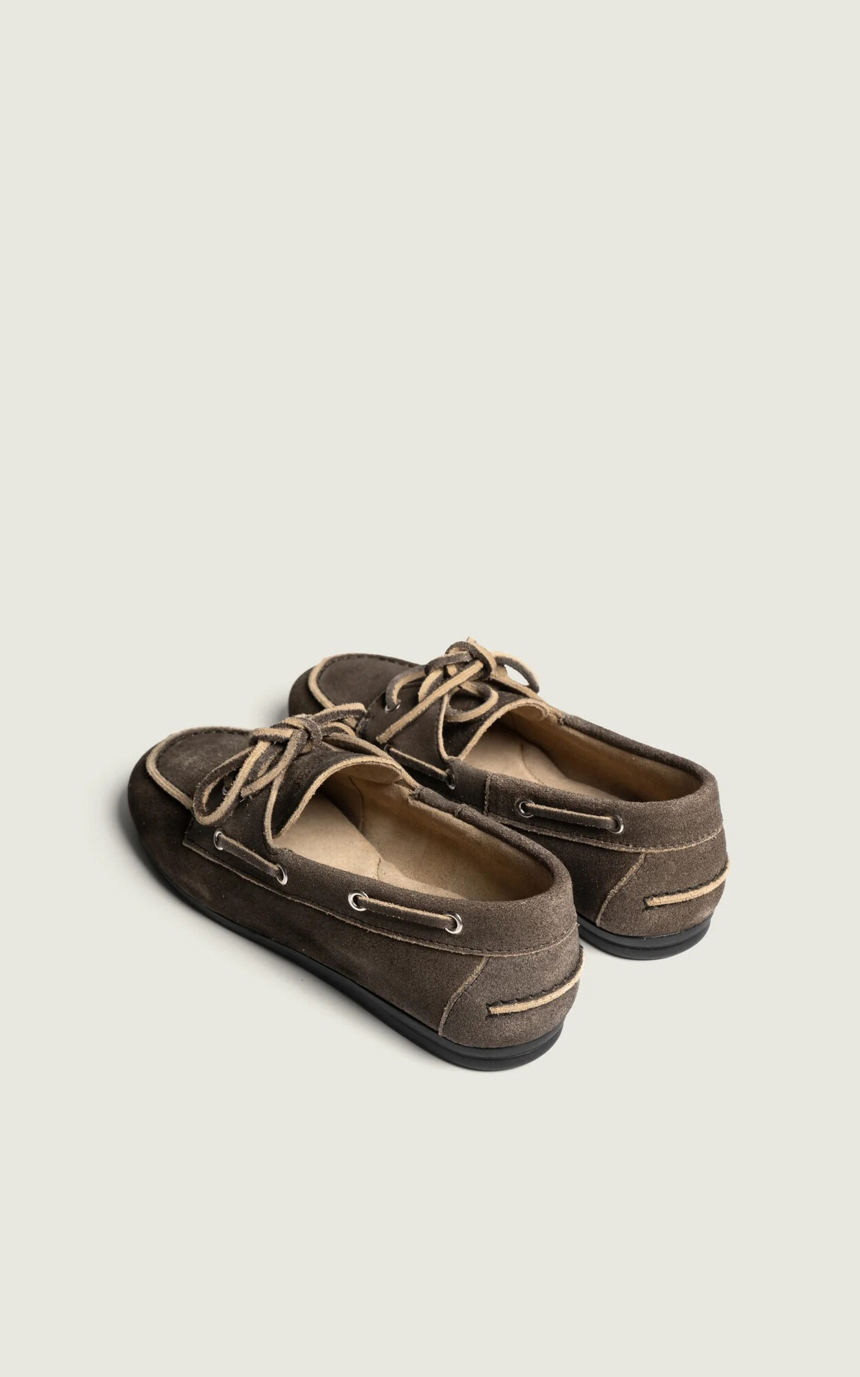 Taupe Bootschoen image