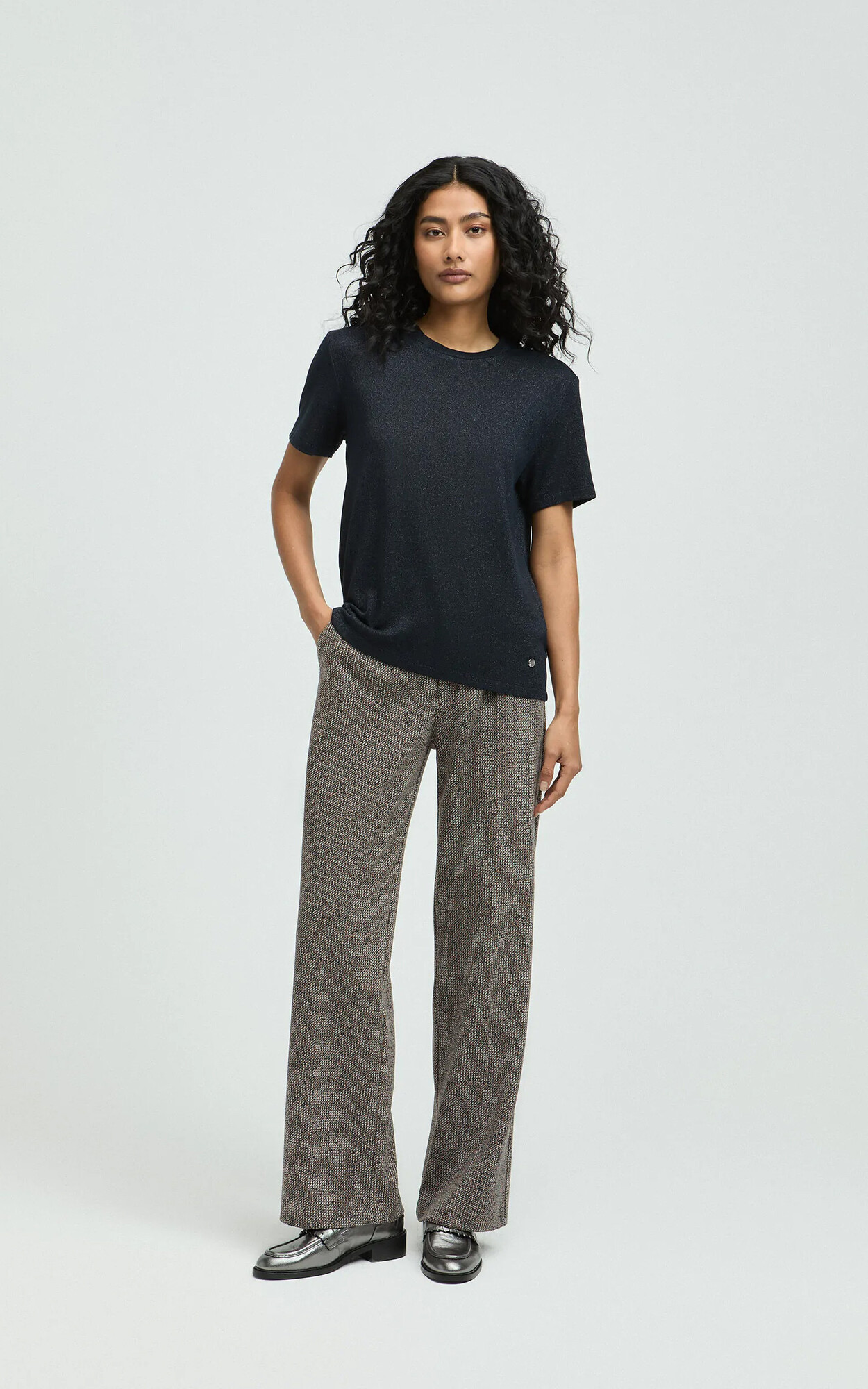 zoom in on Bruin Broek image Bruin Broek image