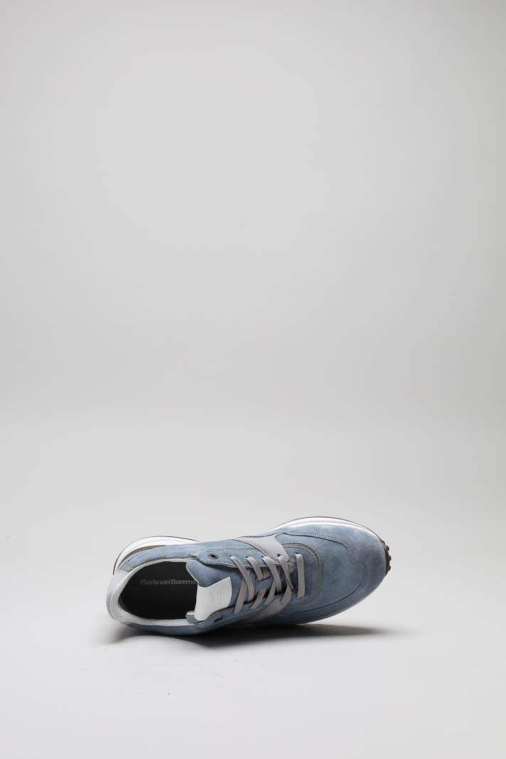 zoom in on Lichtblauw Sneaker image Lichtblauw Sneaker image