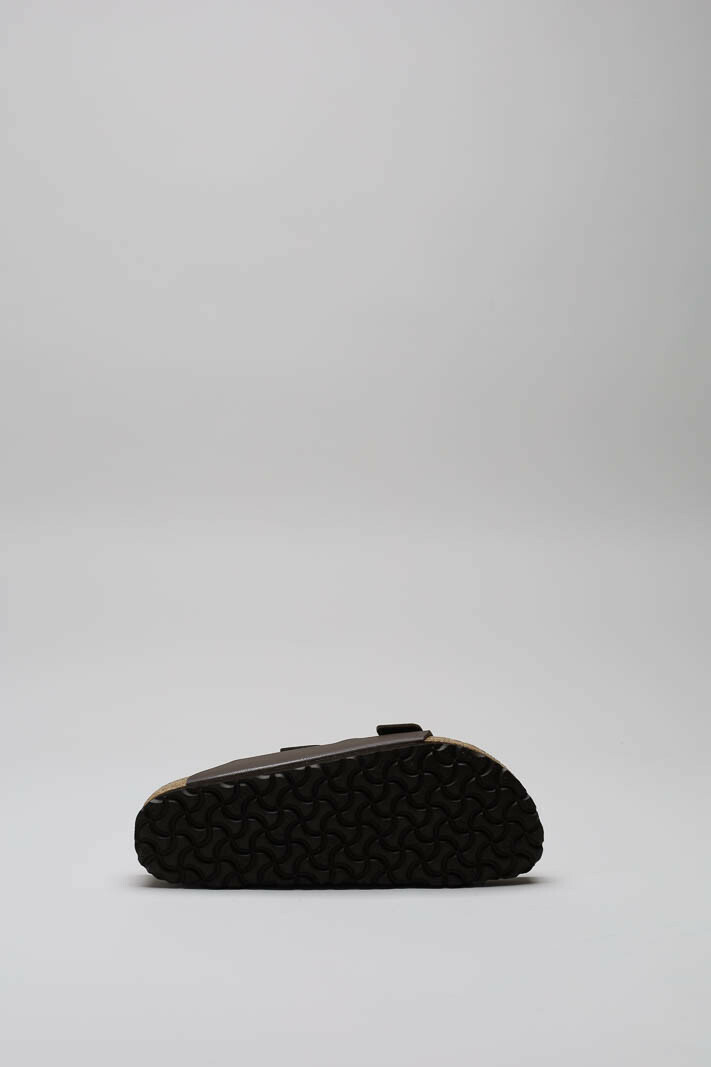 zoom in on Bruin Slipper image Bruin Slipper image