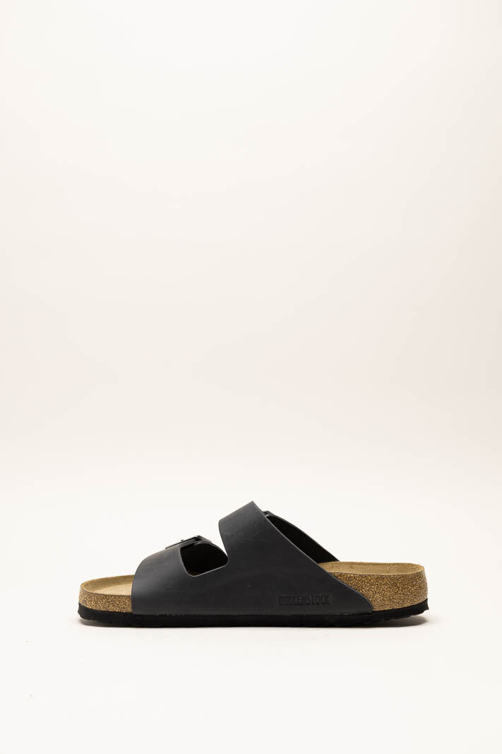 zoom in on Zwart Slipper image Zwart Slipper image