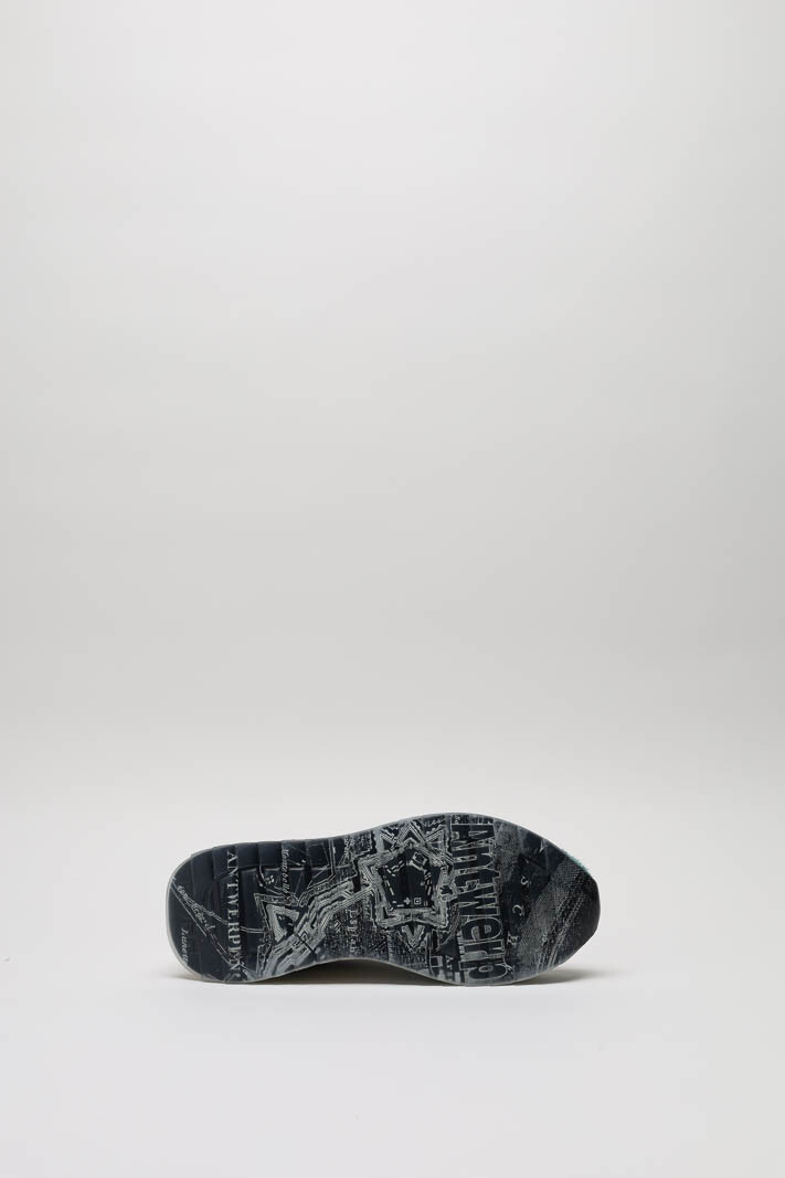 zoom in on Groen Sneaker image Groen Sneaker image