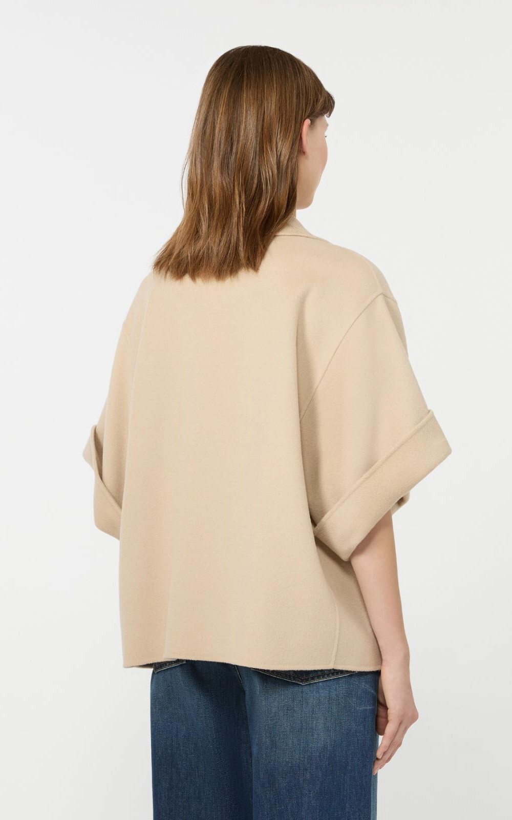 Beige Jas