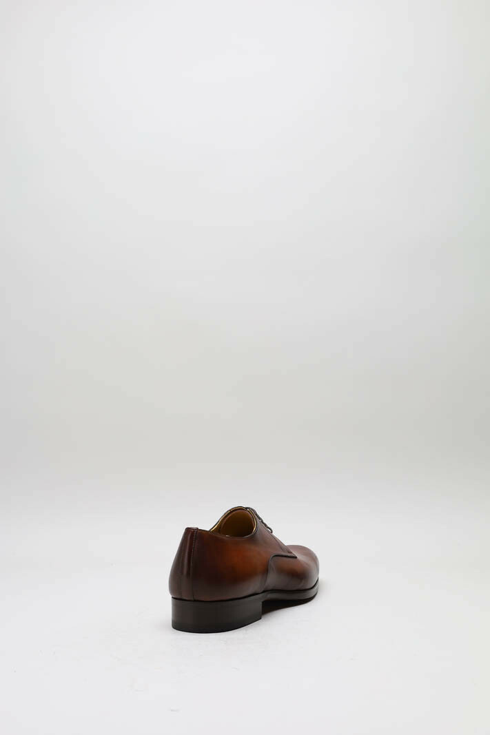 zoom in on Cognac Veterschoen image Cognac Veterschoen image