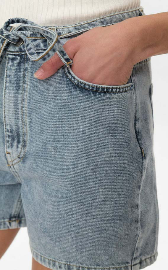zoom in on Jeans Short image Jeans Short image