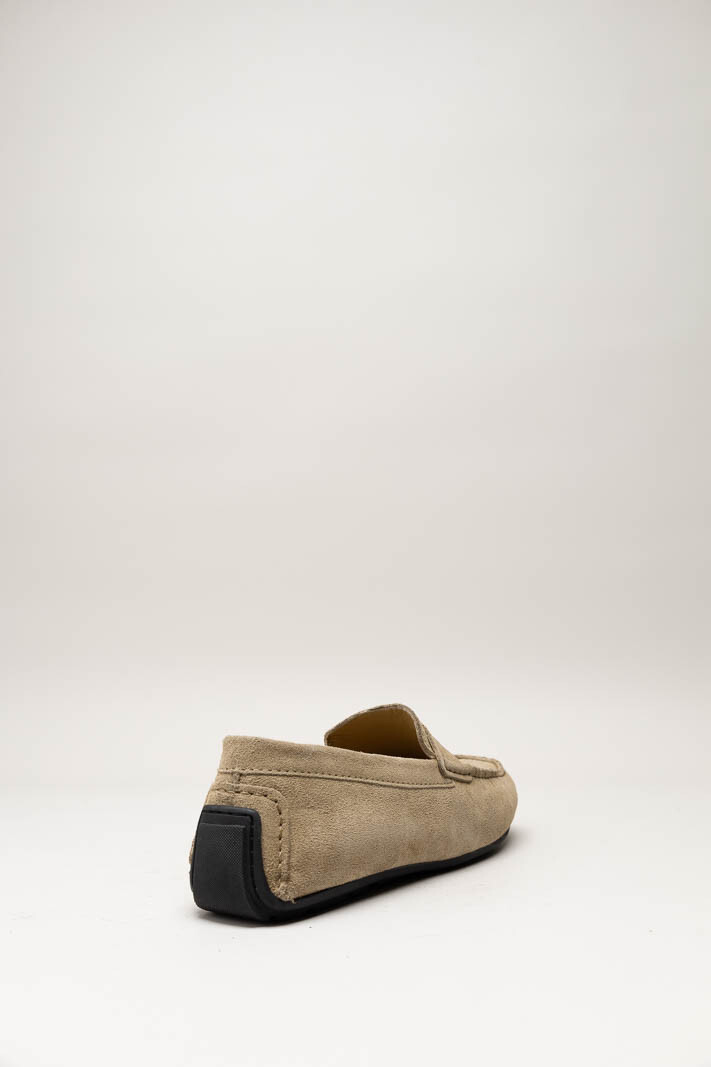 Donkerbeige Mocassin image