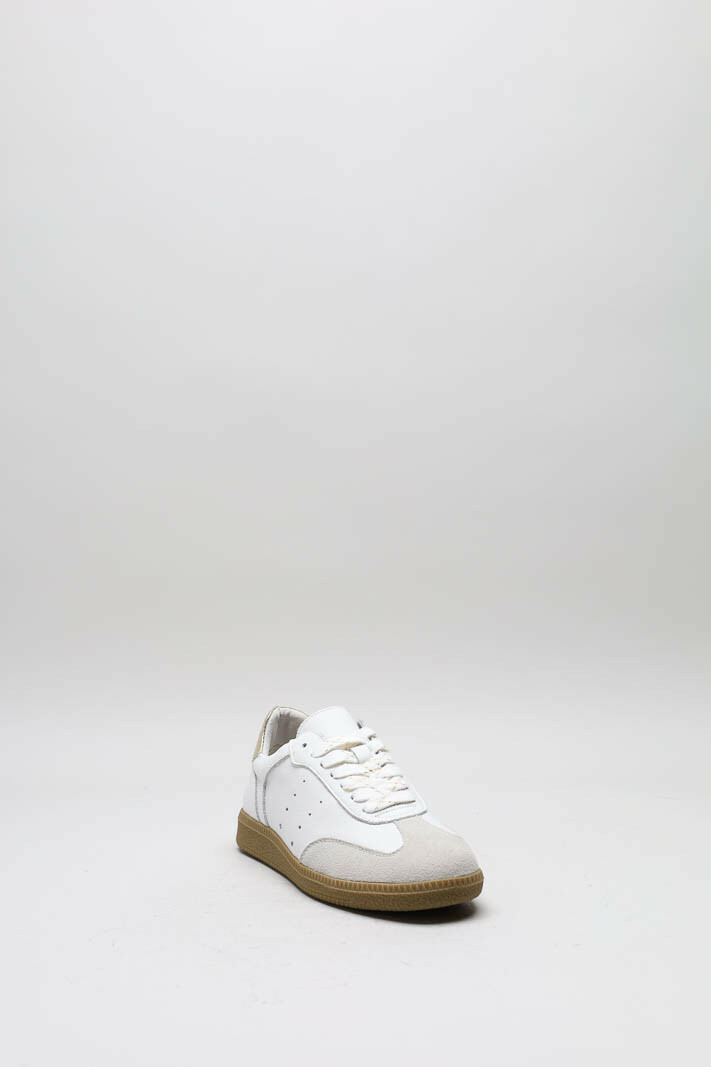 zoom in on Wit Sneaker image Wit Sneaker image