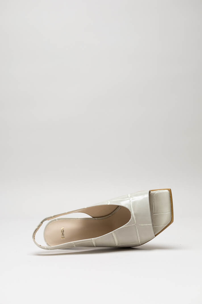 Lichtgroen Pump image