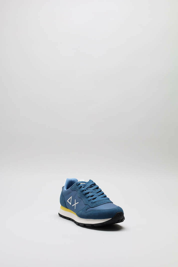 zoom in on Blauw Sneaker image Blauw Sneaker image