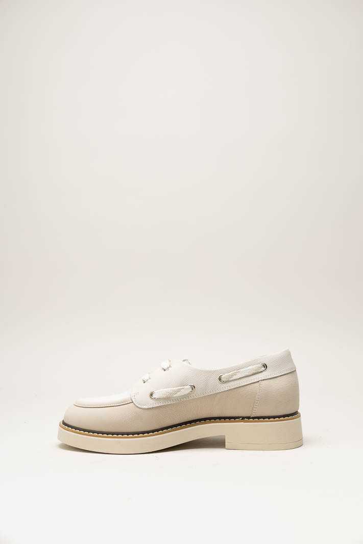 Beige Veterschoen image