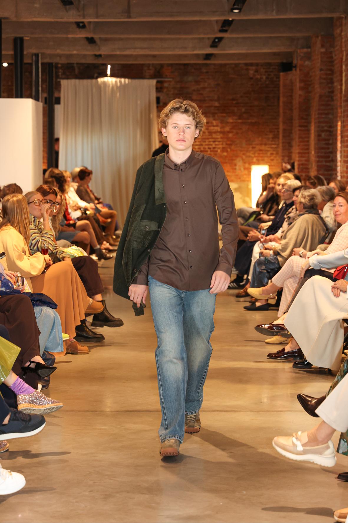 Runway Show PT.2 - 0.35