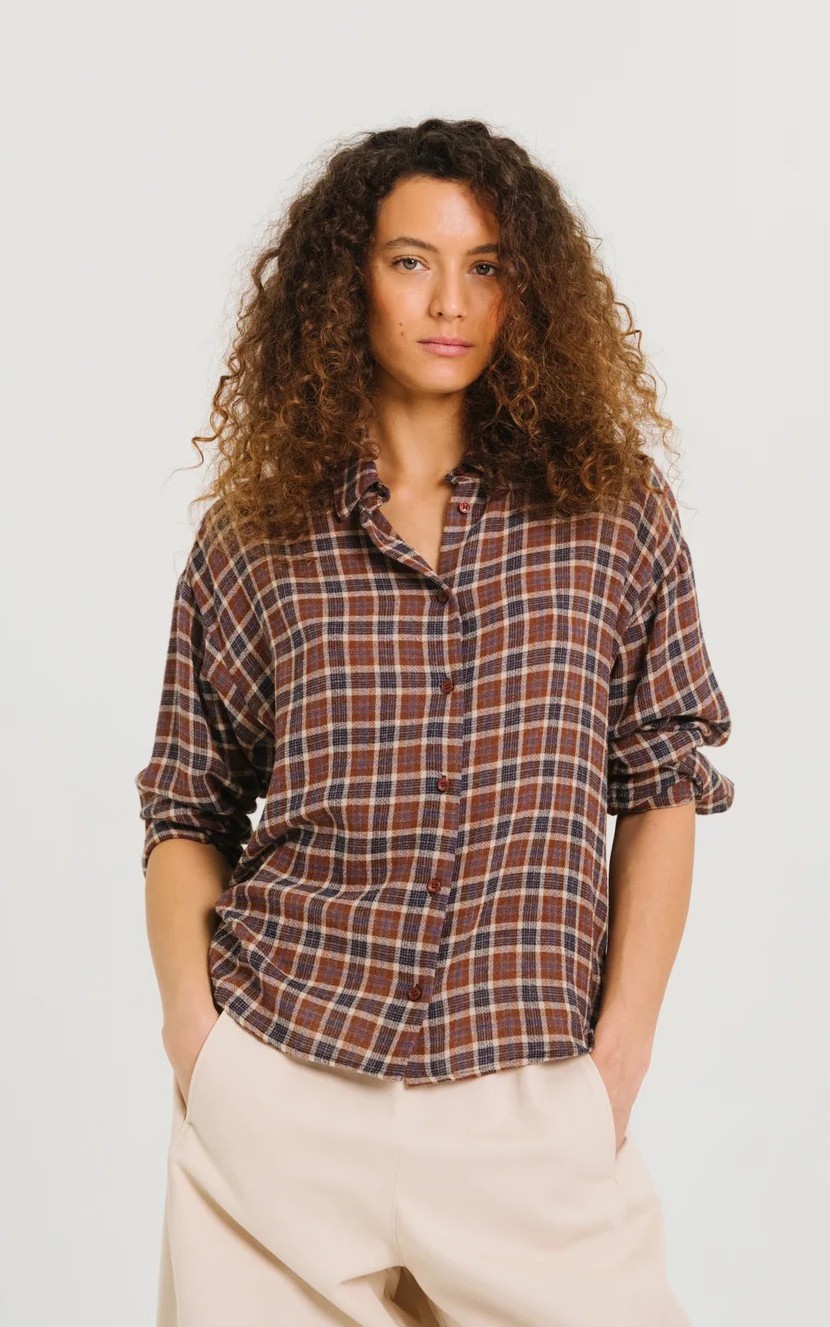 Bruin Blouse