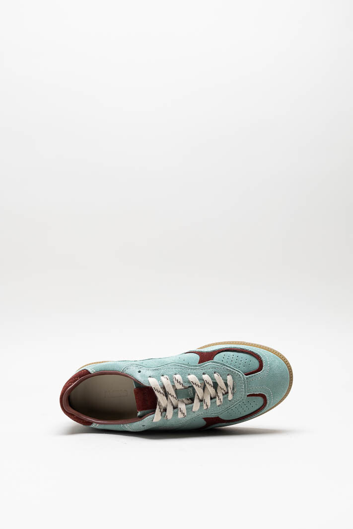 Watergroen Sneaker image