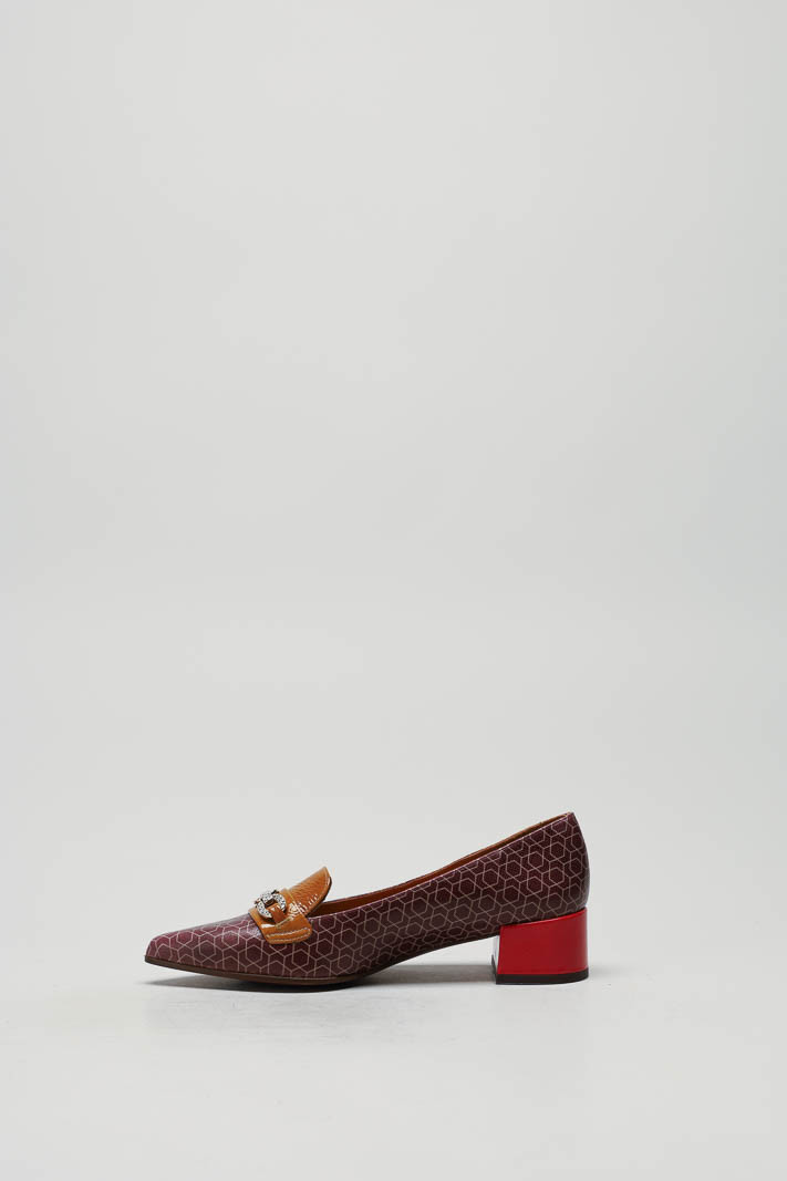 zoom in on Bruin Mocassin image Bruin Mocassin image
