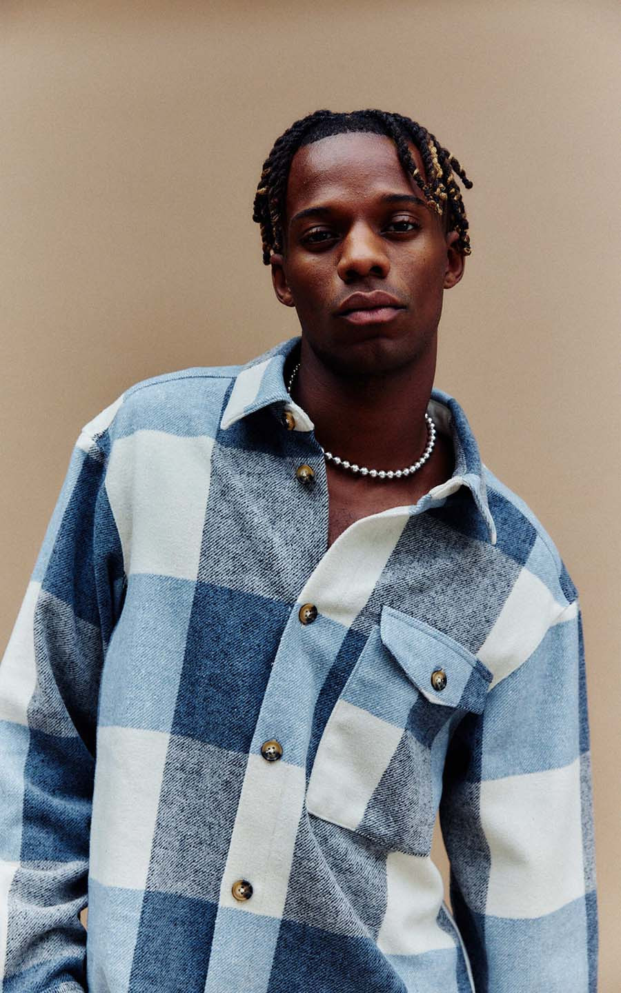 zoom in on Lichtblauw Overshirt image Lichtblauw Overshirt image
