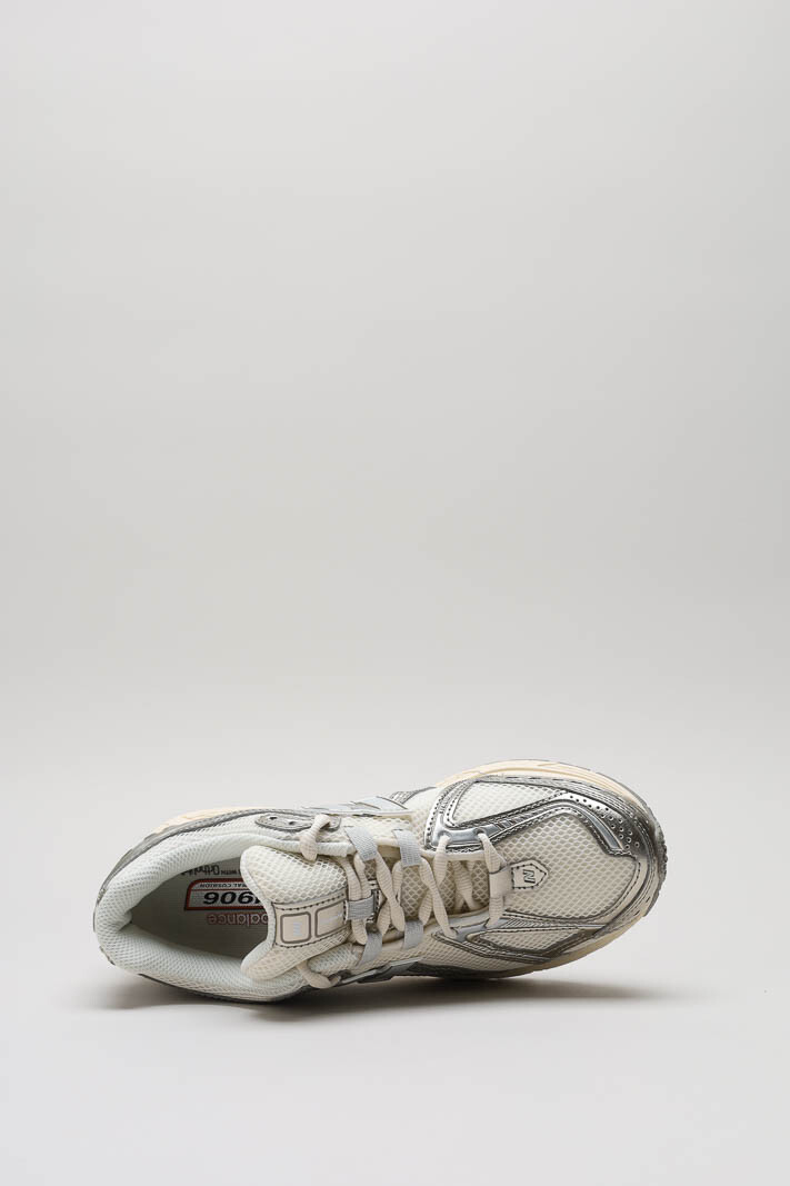 Ecru Sneaker image