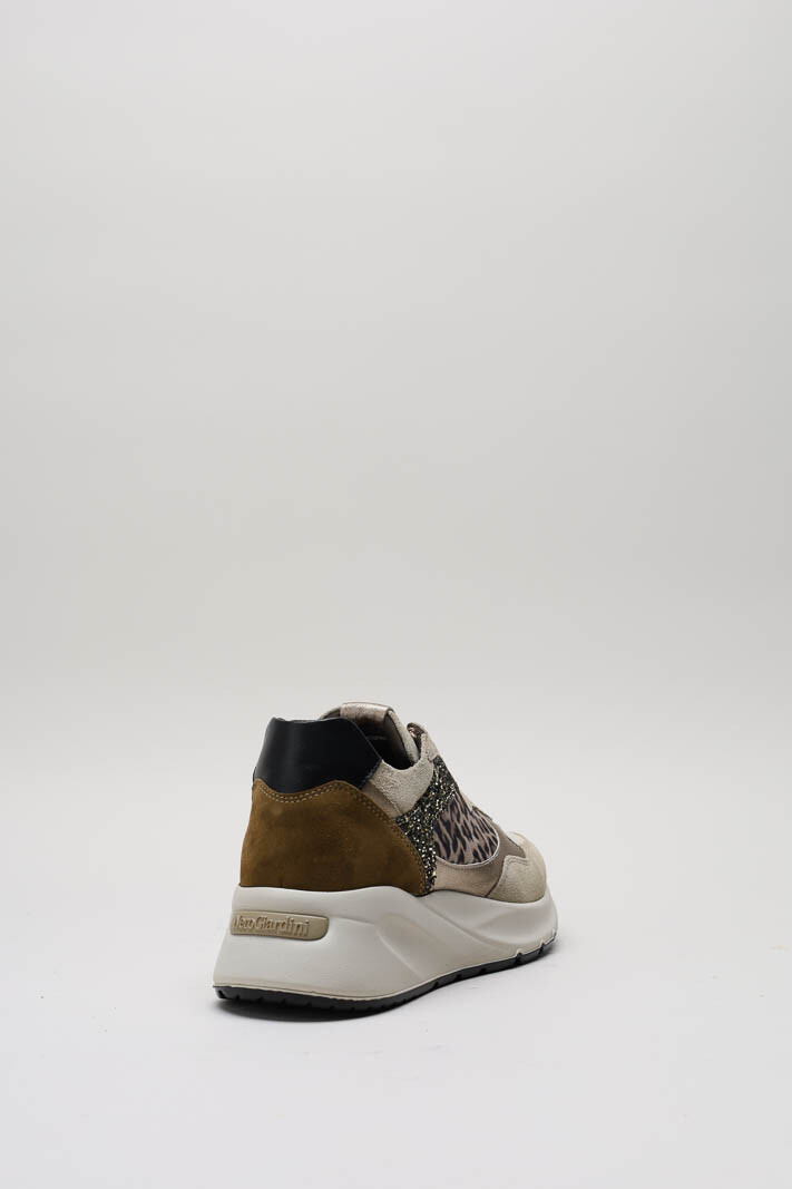 zoom in on Beige Sneaker image Beige Sneaker image