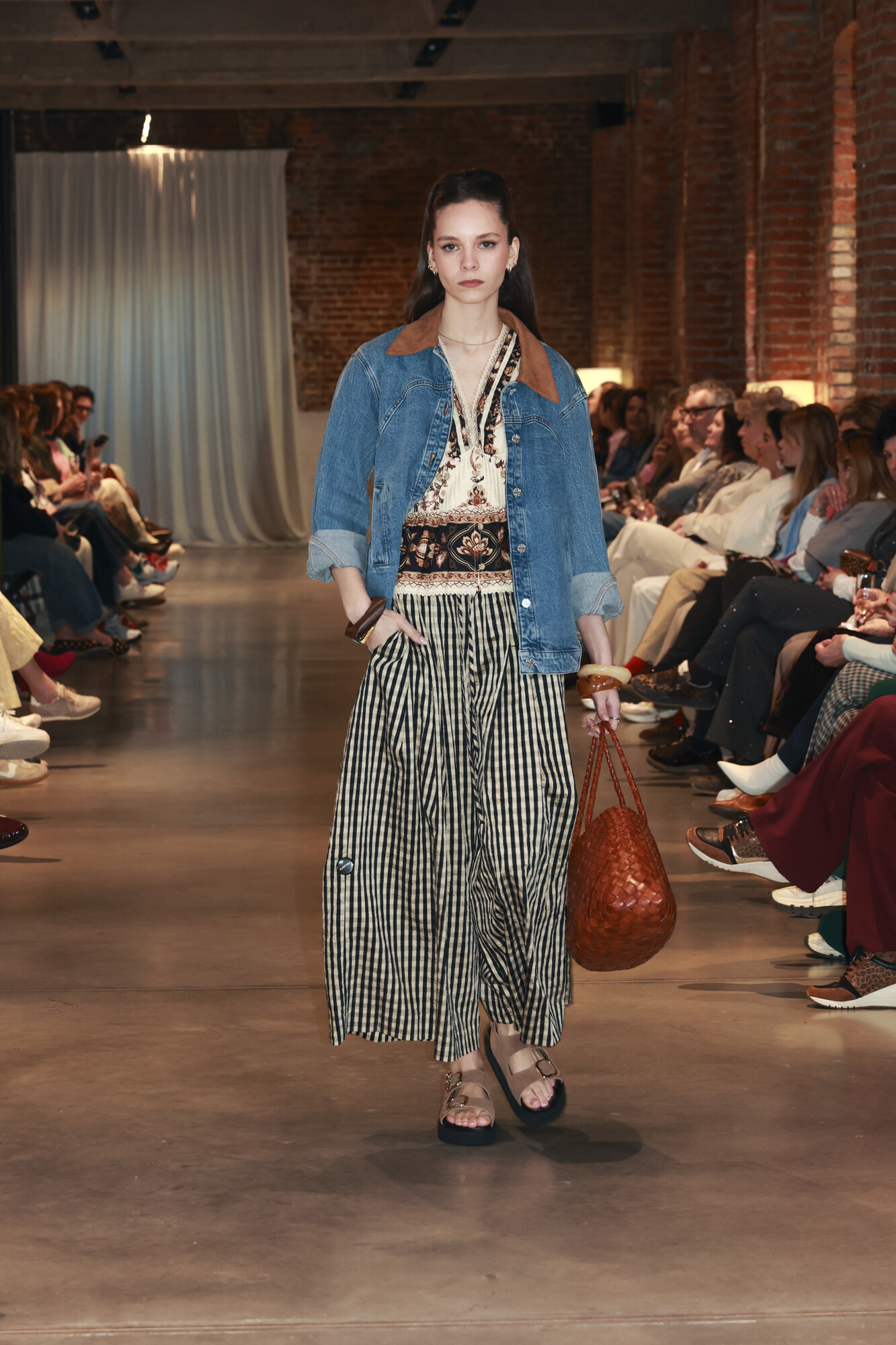 Runway show SS26 0.24