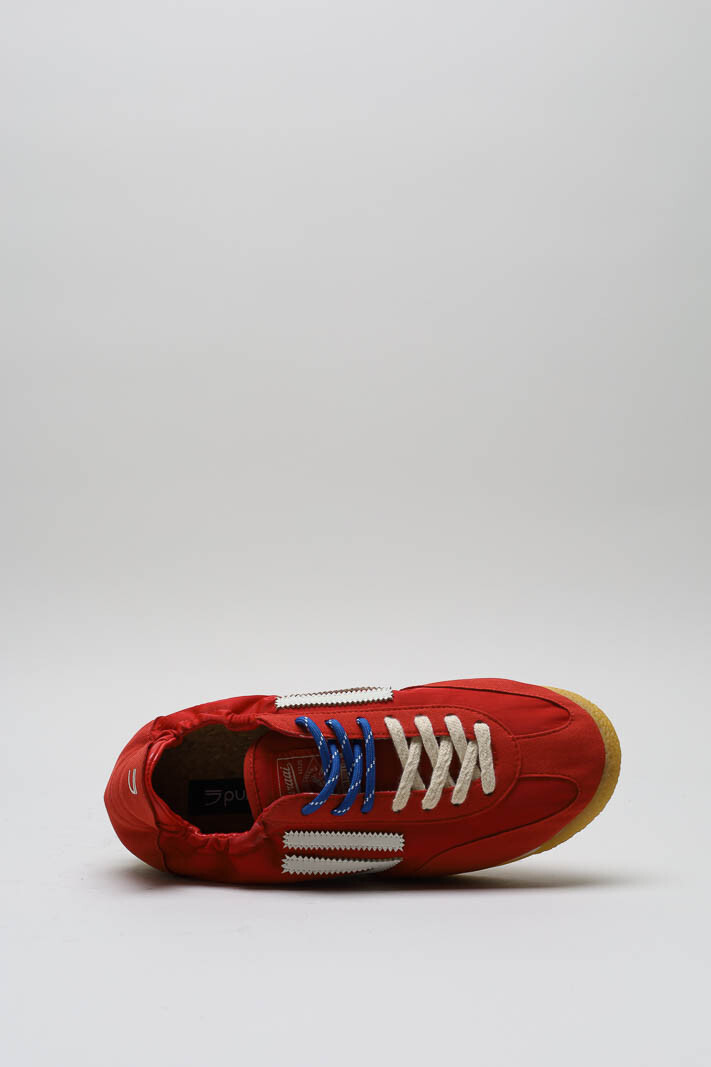 zoom in on Rood Sneaker image Rood Sneaker image