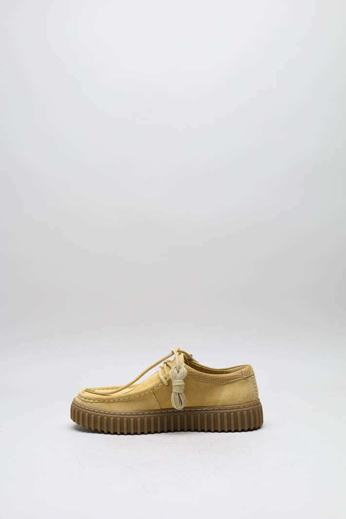 zoom in on Oker Sneaker image Oker Sneaker image