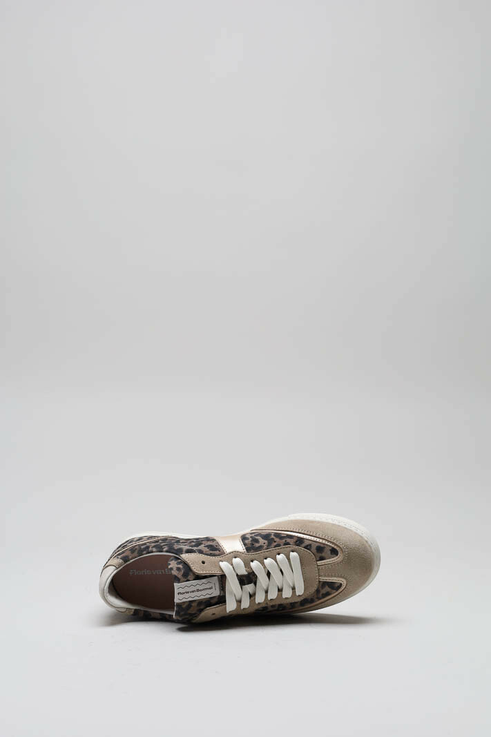 zoom in on Beige Sneaker image Beige Sneaker image