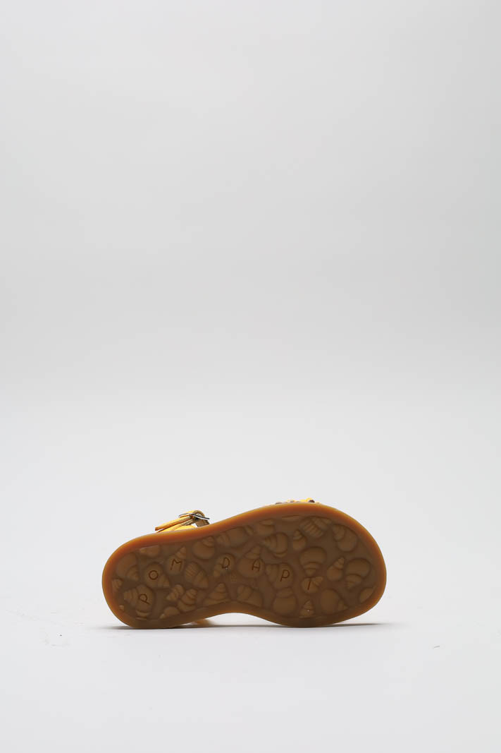 zoom in on Oranje Sandaal image Oranje Sandaal image