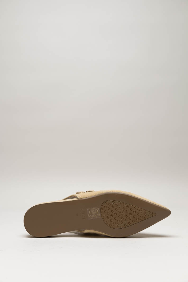 Beige Ballerina image