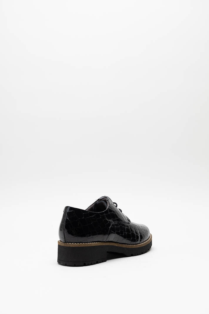 zoom in on Zwart Veterschoen image Zwart Veterschoen image